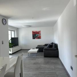 Schöne Wohnung in Top Lage، فندق في هوونامس