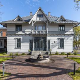 Roze Peldu Residence, hotel i Liepāja
