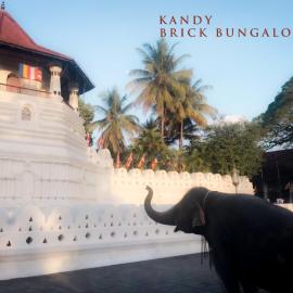Kandy Brick Bungalow, hotell i Ampitiya