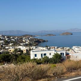 Syros by the Bay, Hotel in Azolimnos