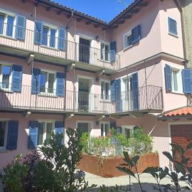 La Corte dei Mercanti by Stresahome - Centro Storico, hotel u gradu Streza