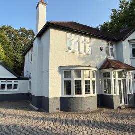 Stylish Studio - Sleeps 2 & Private Parking