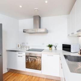 2 Bedroom Apartment with Balcony and Gated Parking, Sheffield Centre
