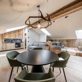 ALPEDOR Mountain Suites, hotel a Commezzadura