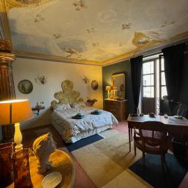 Villa San Giovanni, hotel i Villafranca dʼAsti