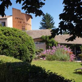 다브지유에 위치한 호텔 The Originals City, Hôtel La Siesta, Annonay Est