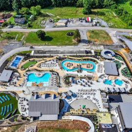 Carpenters Splashin Paradise -Smith Creek Reserve - Indoor Pool, Waterpark, Theater Room, Hot Tub!!!