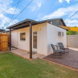 Pet Friendly close to ASU Private yard