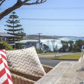Stunning Views - beach cottage with ocean vistas
