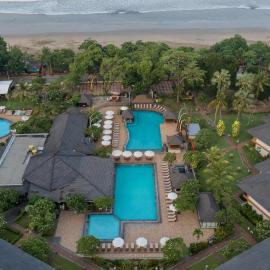 The Jayakarta Bali Beach Resort、レギャンのホテル