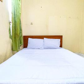 Homestay Cemara Bekasi Mitra RedDoorz, Hotel in Bulanbulan