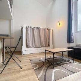 La Capsule Colocation Appartement partagé à deux personnes maximum, hotel in Rouen