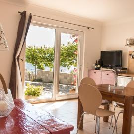 Waterfront Apartment – hotel w mieście Kučište
