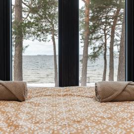 Beach house with sauna, отель в Ханко