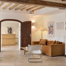 Alfred Hotels Beaune La Madeleine โรงแรมในโบน
