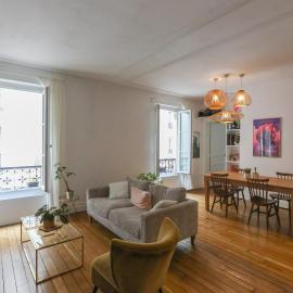 Spacious apartment near the Villette