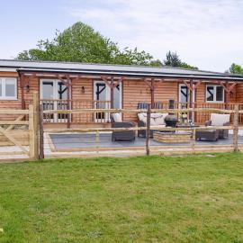 Cedar Lodge
