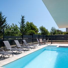 Family-friendly apartments with swimming pool Vir - Lozice, Vir - 24328