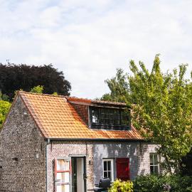 Authentieke schuur nabij Brugge, Hotel in Beernem