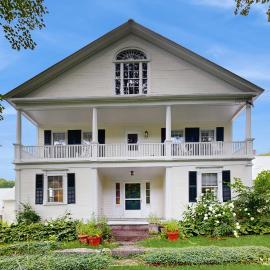 Kingdom Valley Farmhouse, hotel a Chester