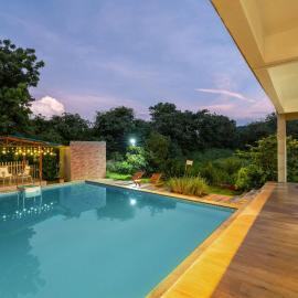 StayVista at FarmVille with Mountain View, Pool