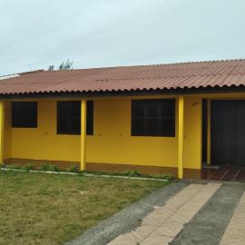 CASA COM 3 QUARTOS, SENDO 1 QUARTO Suite, hotel i Pinhal