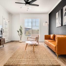 Boulevard Stays 1BR by Stadium Pool Parking Gym 09