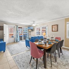 Steps to Beach 3BR Condo w Deck & Parking