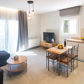 Μilia Olive Apartment, hotel a Kynopiástai