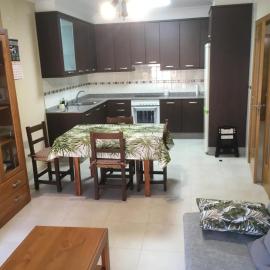 Piso Salón Paraíso, хотел в Буеу
