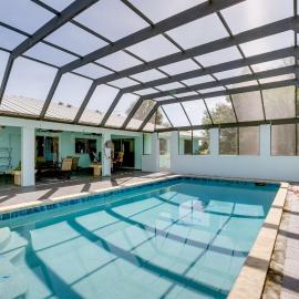 Heated Pool + Lanai: Peaceful Punta Gorda Stay, hotel in Punta Gorda