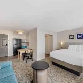 Sonesta ES Suites Austin The Domain Area - Newly Renovated, hotel Austinban