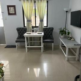 Casa Residence by Baluyut, hotel in Concepcion