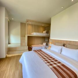 Punn Hotel Korat, hotel v mestu Nakhon Ratchasima