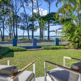 Welcome to Bay Views on Esplanade