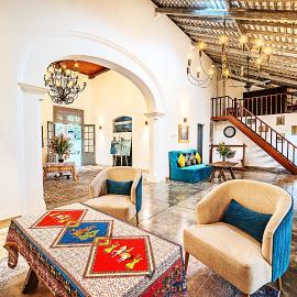 The Dutch Bungalow، فندق في غالي
