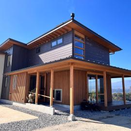 Cider Barn &more, hotell i Iida