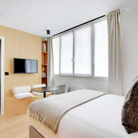 Charming Studio 2P - Place de la République, hotel v Paříži