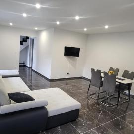 Apartma Viković I, hotel in Njiverce