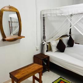 Nature Lover's Inn