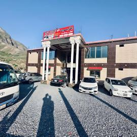 Eagle Resort Hotel and Restaurant, hotel a Nārān