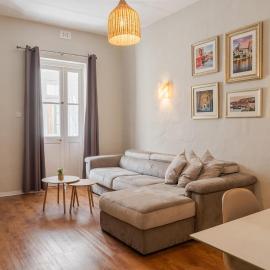 Classic designer Valletta 1BR Home with WIFI & AC by 360 Estates
