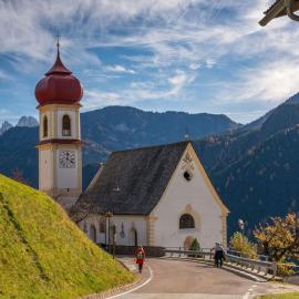 SAN PIETRO DOLOMITI Small Budget Hotel