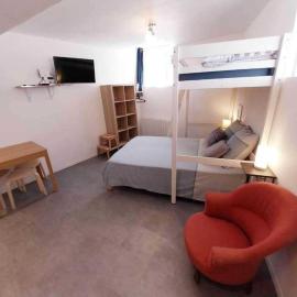 Les fontaines d'or, hotell sihtkohas Lagnieu