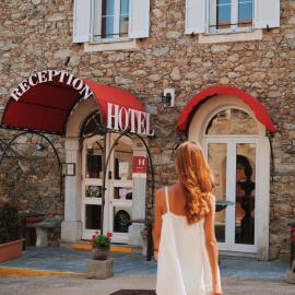 Hôtel U Palazzu & Spa - Centre du village, hotel v mestu Venaco