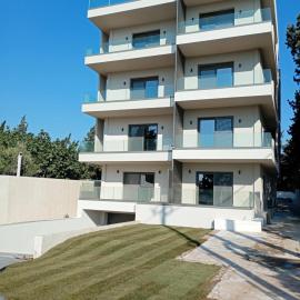Poseidon 77B Luxury Residences, hotel u Lutraki
