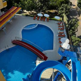 Rose Garden Apart Hotel