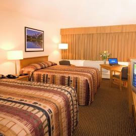 Woodlands Inn & Suites, hotel v destinácii Fort Nelson