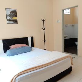 Happy Raub Guest House: Raub şehrinde bir otel