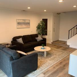 Beautifully Remodeled 2BR Prime Irvine Location, hotel em Irvine